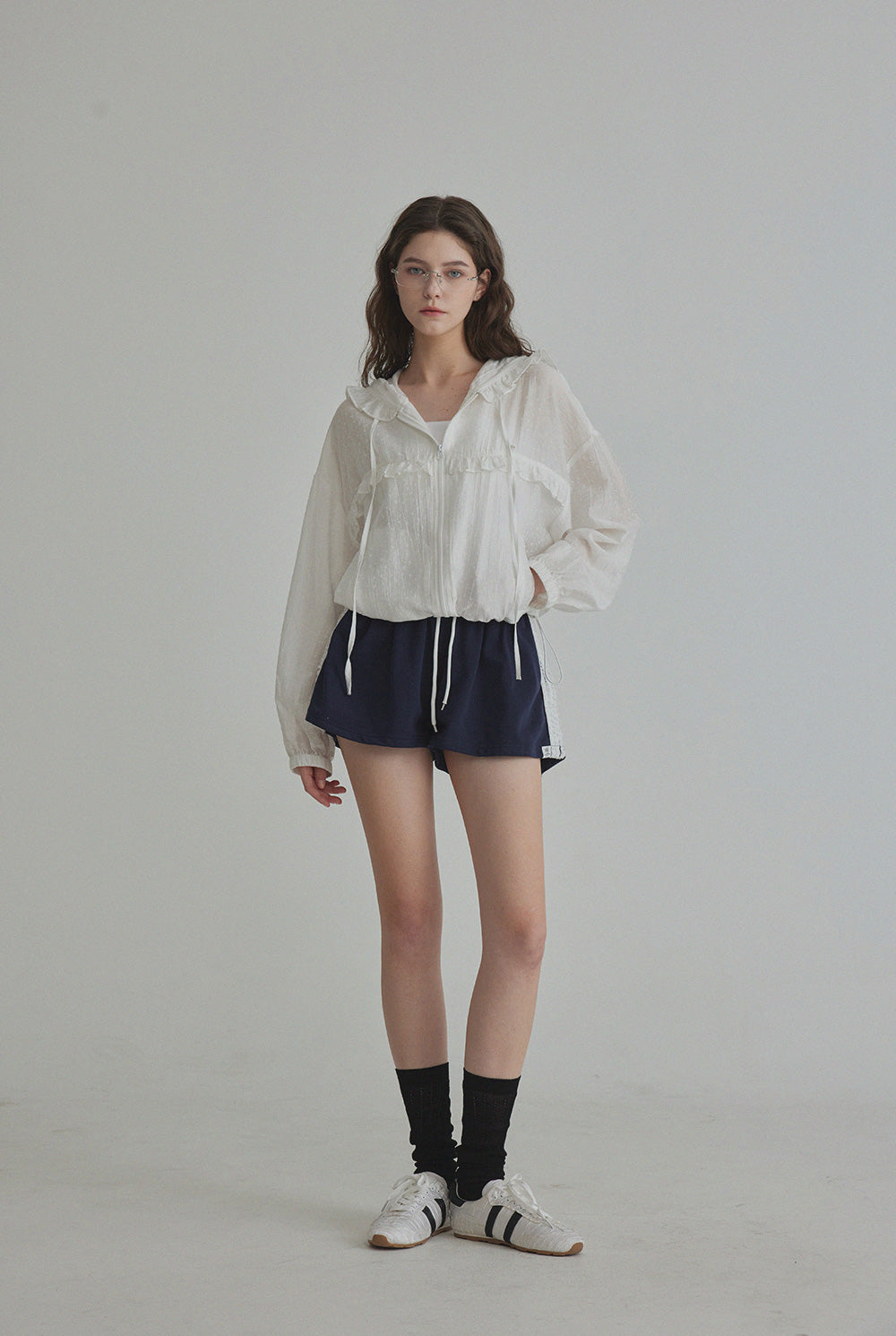 [TWEE] Rench Frill Hooded Windbreaker